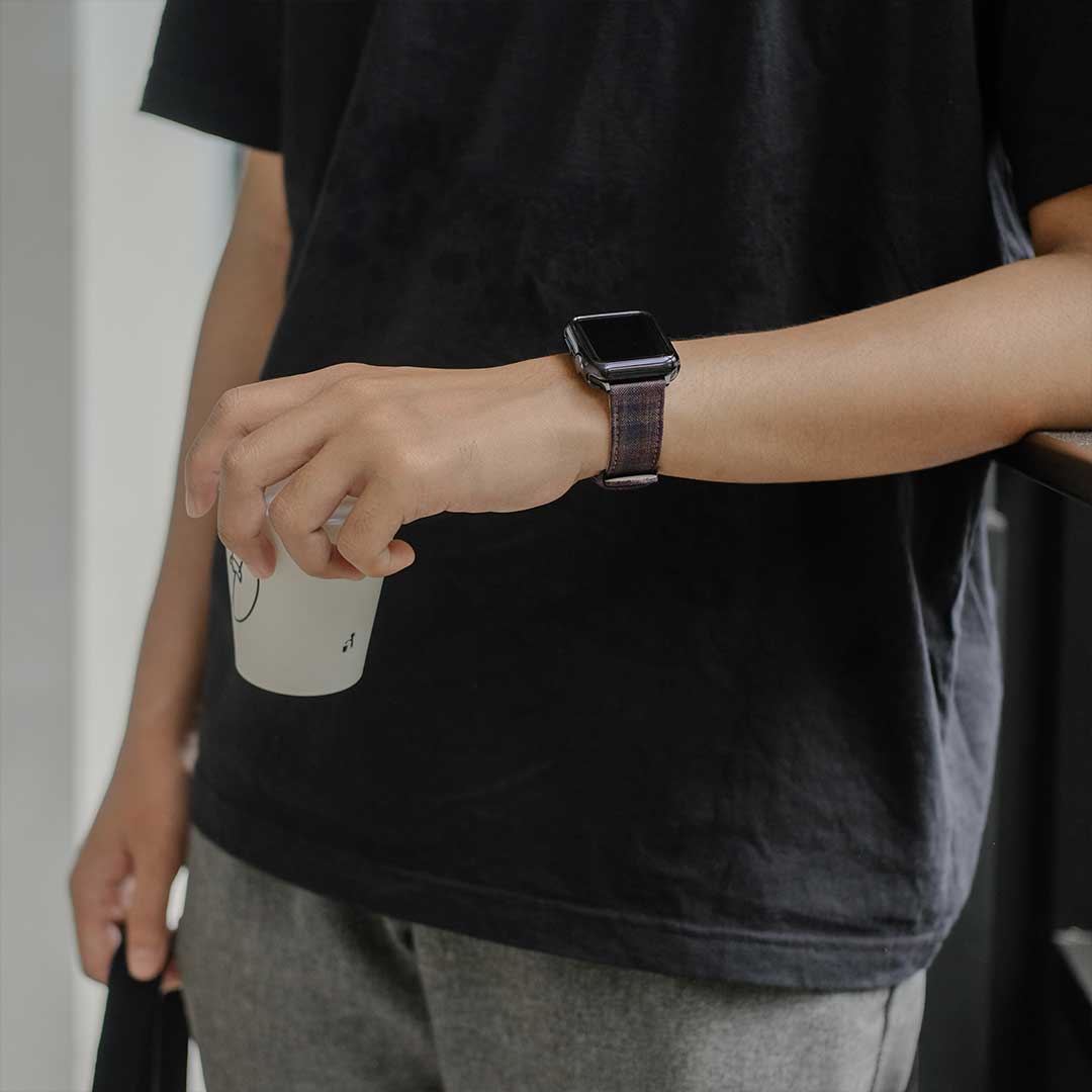 Apple Watch PLUM/NAVY/BROWN GRID CHECK
