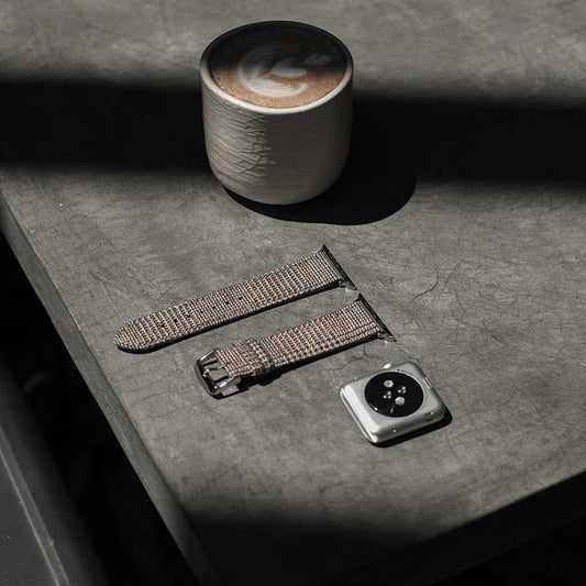 Apple Watch LIGHT BROWN GLENCHECK