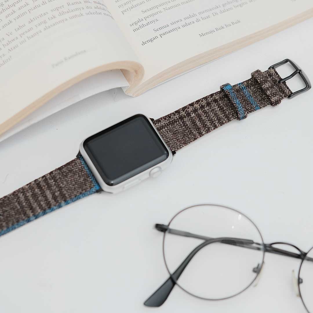 Apple Watch BROWN/TAN PLAID w TURQUOISE WINDOWPANE