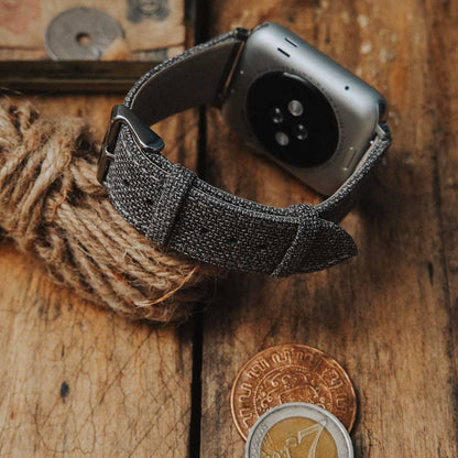 Featured image of the Apple Watch Medium Grey Solid Weave Effect band