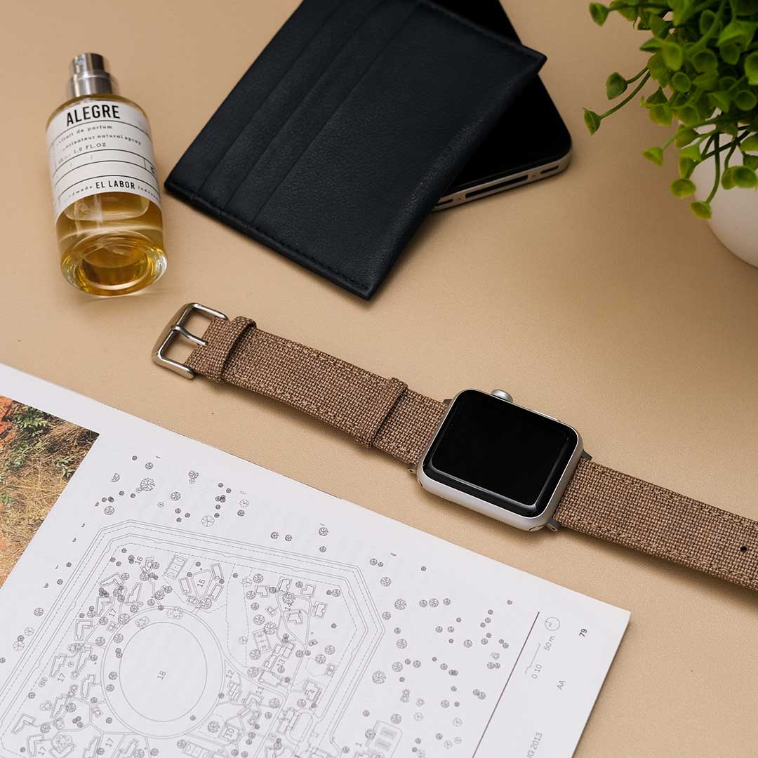 Apple Watch TAN solid weave effect