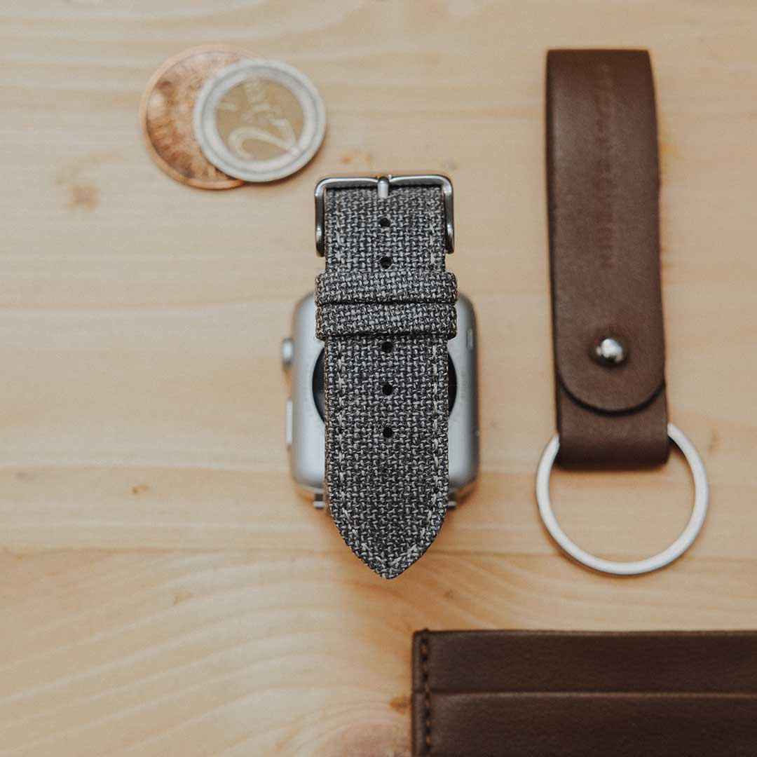 Apple Watch MEDIUM GREY solid weave effect