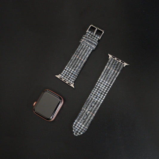 Featured image of the Apple Watch Grey Glencheck band