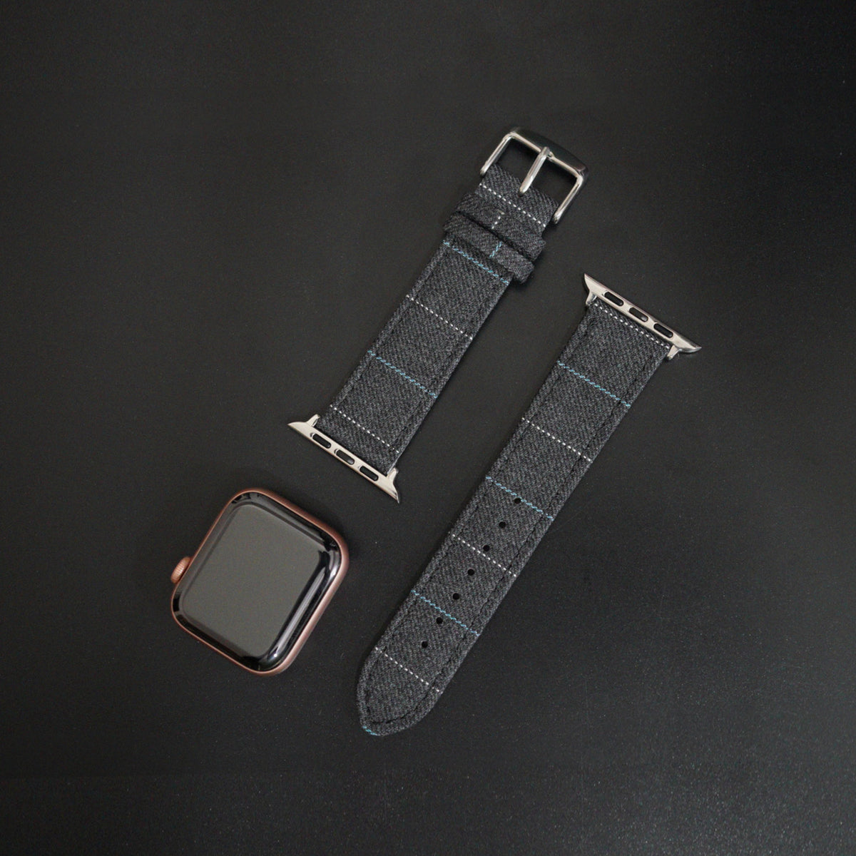 Featured image of the Apple Watch Mid Grey Alternate Bead Col Stripe band