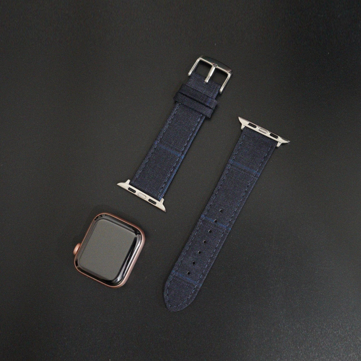Featured image of the Apple Watch Blue with Black & Blue Windowpane band