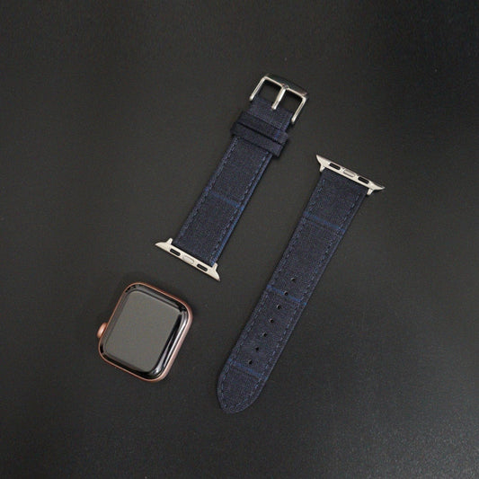 Featured image of the Apple Watch Blue with Black & Blue Windowpane band