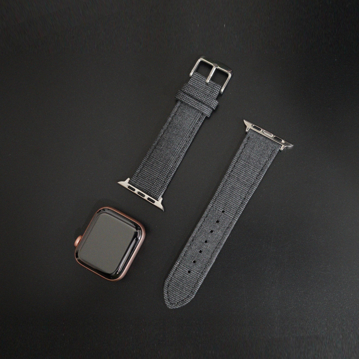 Featured image of the Apple Watch Exploded Split Basket Glen band