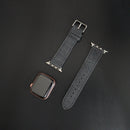 Featured image of the Apple Watch Medium Light Grey Herringbone band
