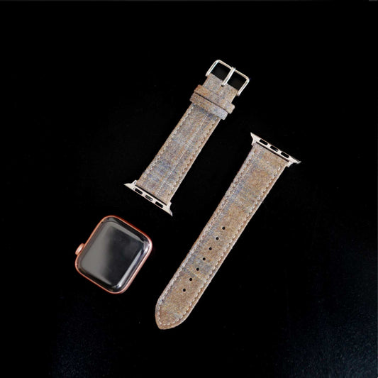 Featured image of the Apple Watch Light Brown with Blue/Tan Check band