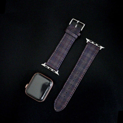 Featured image of the Apple Watch Plum/Navy/Brown Grid Check band