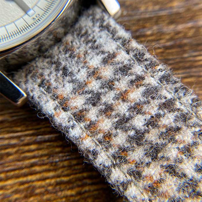 LIGHT BROWN GLENCHECK